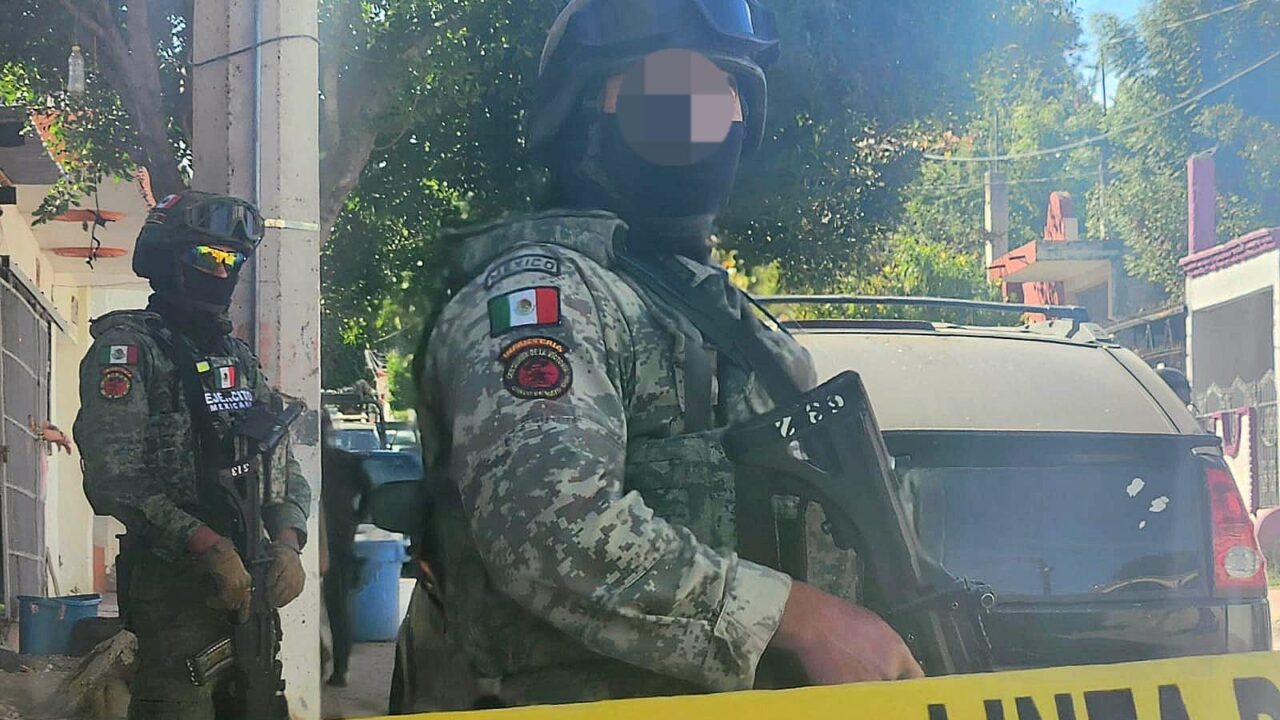 GRUPO ARMADO LEVANTA A TRES PERSONAS EN FRACCIONAMIENTO ALTURAS DEL SUR DE CULIACÁN