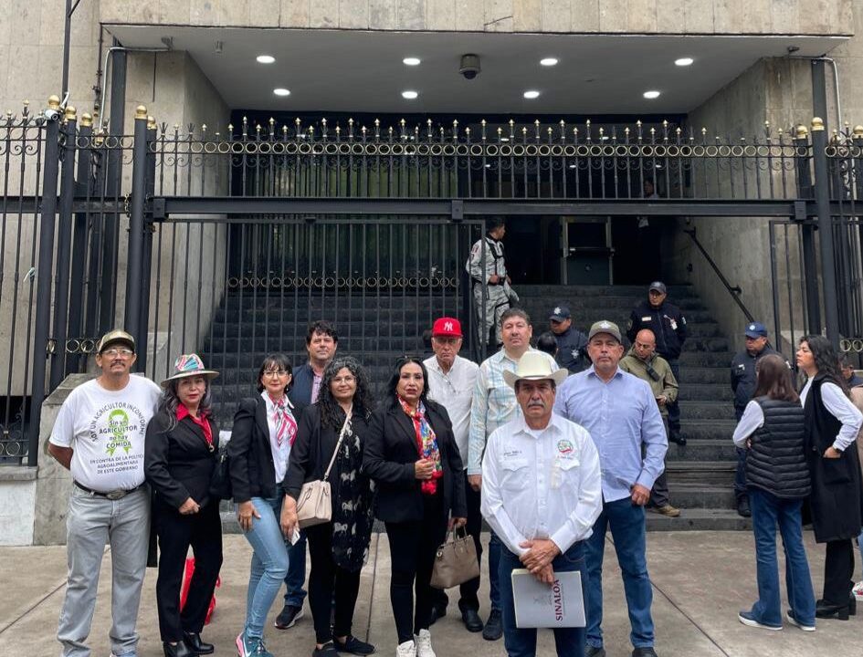 PRODUCTORES DE CAMPESINOS UNIDOS DE SINALOA SE REÚNEN CON FUNCIONARIOS DE LA SECRETARIA GOBERNACIÓN