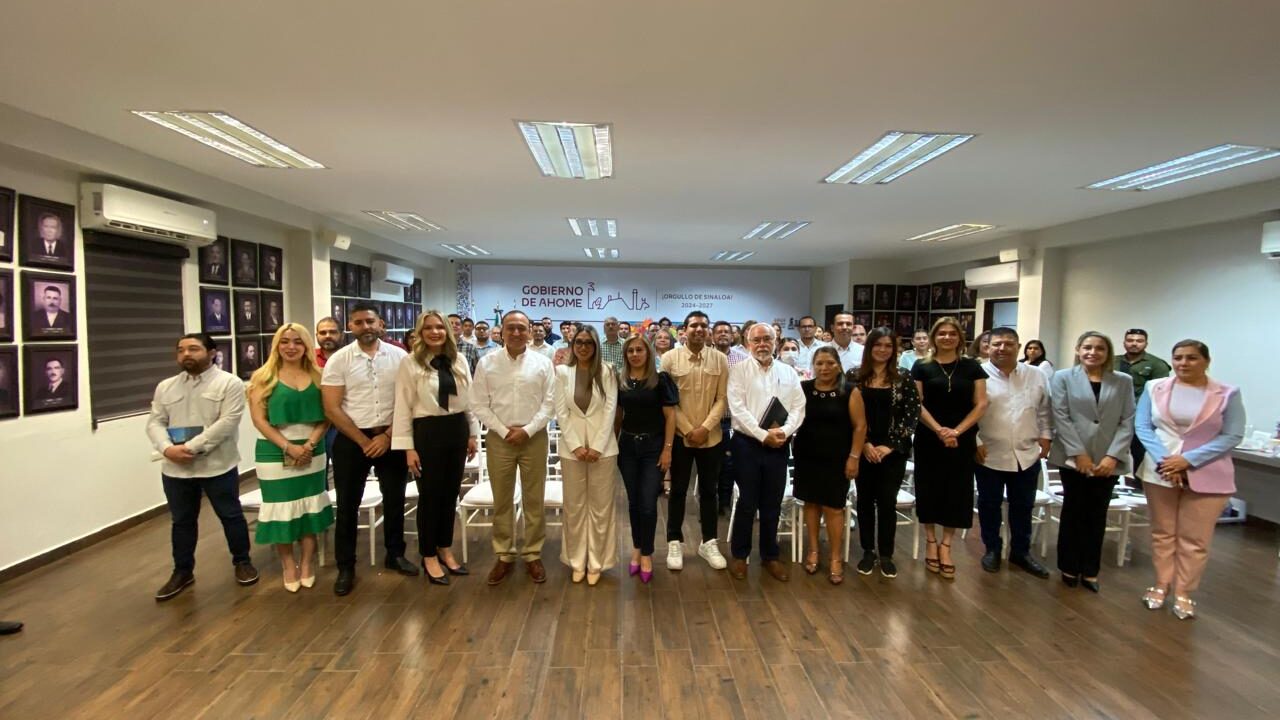FUNCIONARIOS AHOMENSES SE CAPACITAN EN PERSPECTIVAS DE DERECHOS DE NIÑAS, NIÑOS Y ADOLESCENTES