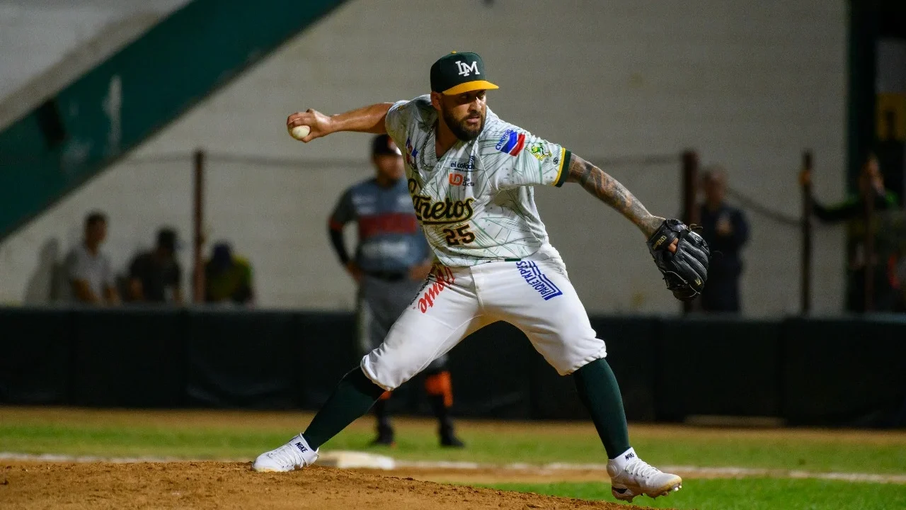 CAÑEROS ANUNCIA EL REGRESO EL LANZADOR CUBANO YOANNER NEGRÍN