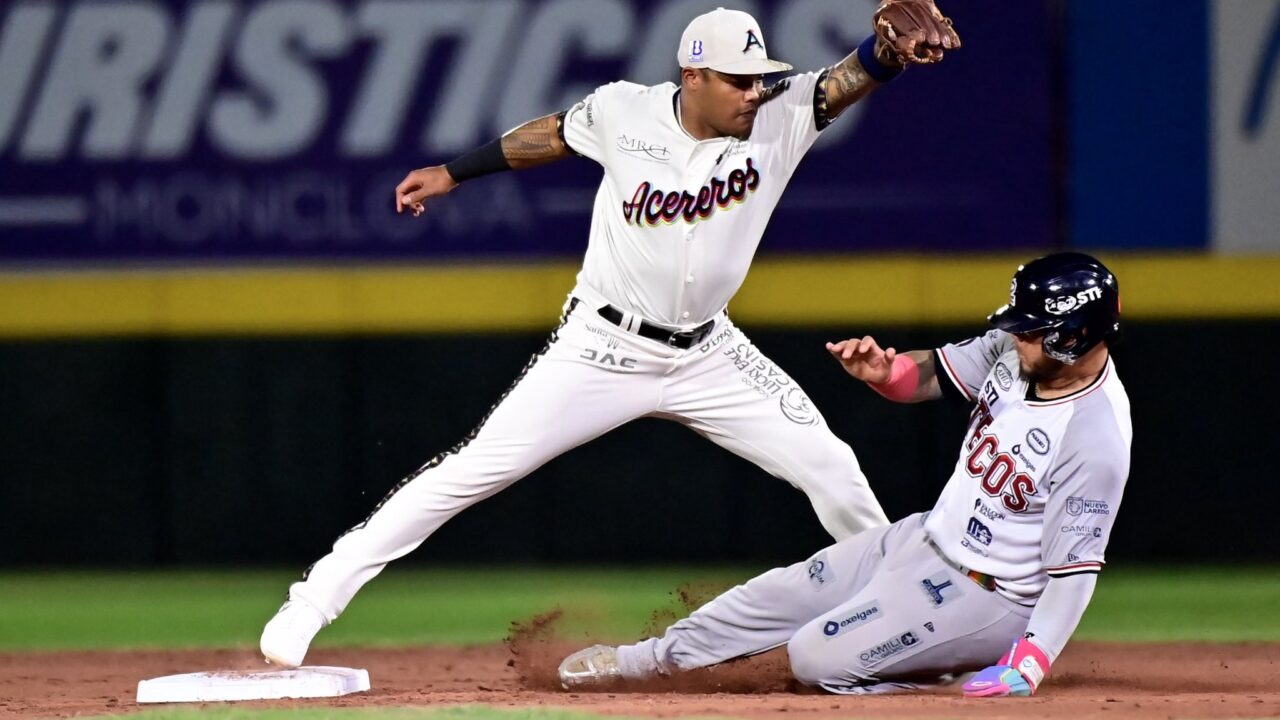 TECOLOTES DE LOS DOS LAREDOS ESTÁN EN SEMIFINALES DE ZONA TRAS ELIMINAR A MONCLOVA ENFRENTARÁN A SULTANES