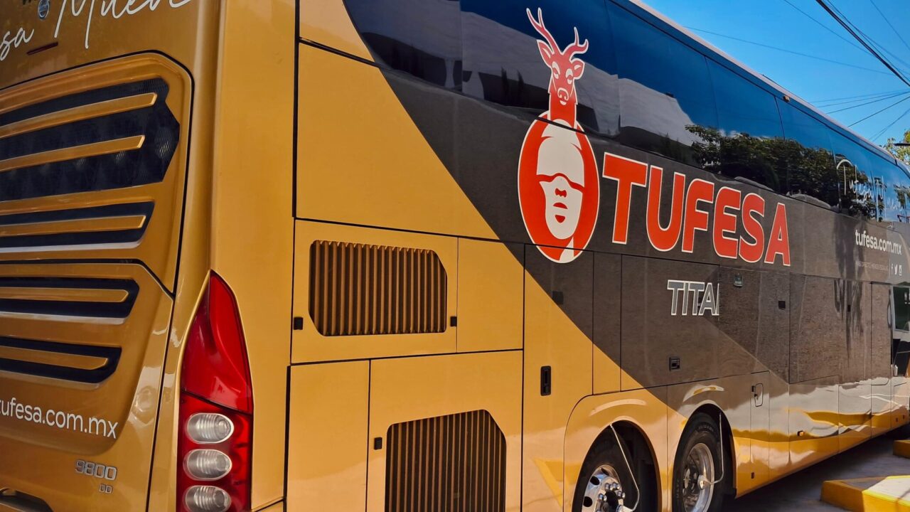 DETIENEN A DOS CHOFERES DE TUFESA CON CARGAMENTO DE DROGA RUMBO A TIJUANA